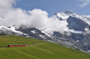 Горная железная дорога на ледник Юнгфрау